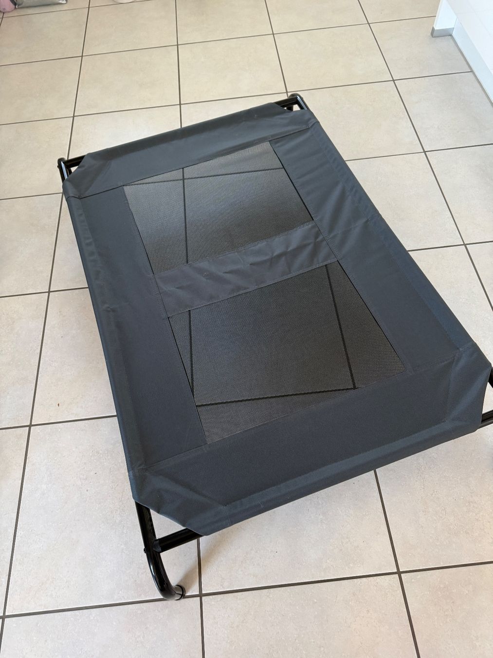 Cucce & Letti: Dog bed / Hundekorb – Usato da Bonstetten venduto da Johanne_Lamalle