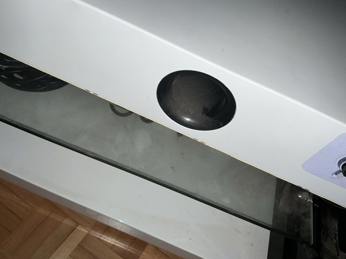 Mobili TV: Tv Gestell mit Boxen – Usato da Basel venduto da Ajscha7o1 3