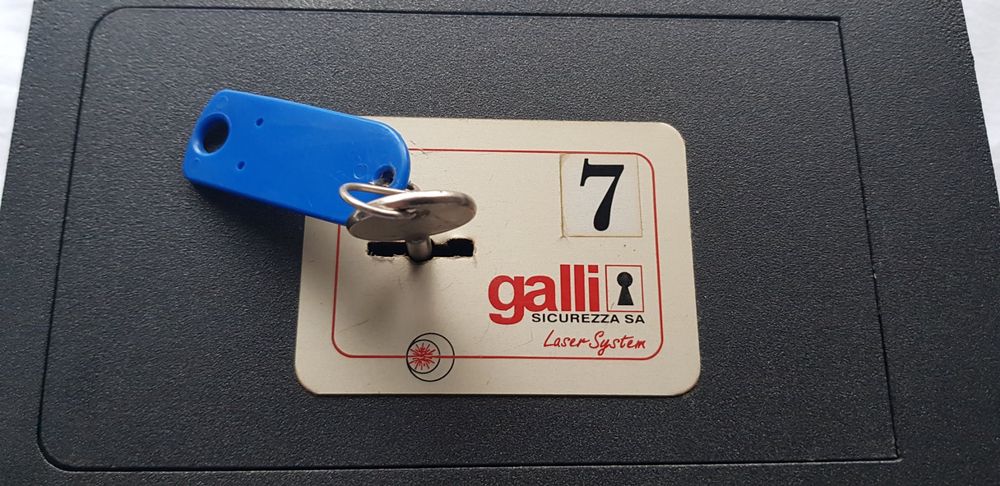 Safe/Tresor klein (Gebraucht) in Stans für CHF 33 – mit Lieferung auf ...