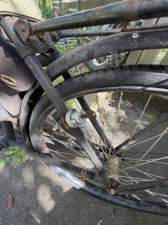 Biciclette: Altes Schweizer Fahrrad – Usato da Sessa venduto da allerleiwaren 2