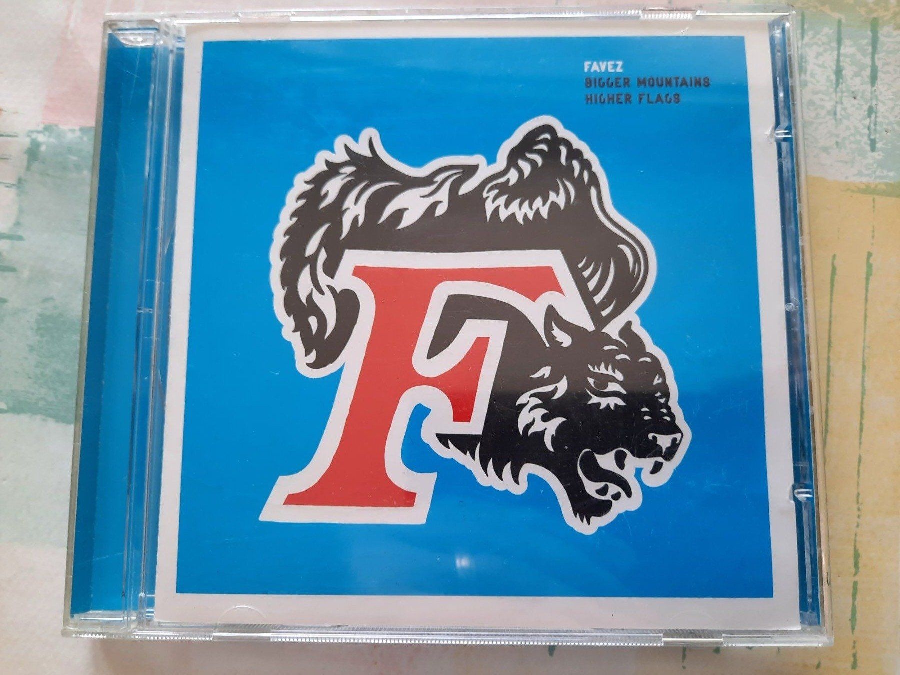 CDs: CD Favez - Bigger Mountains, Higher Flags  – Gebraucht aus Pully von bro_n52j