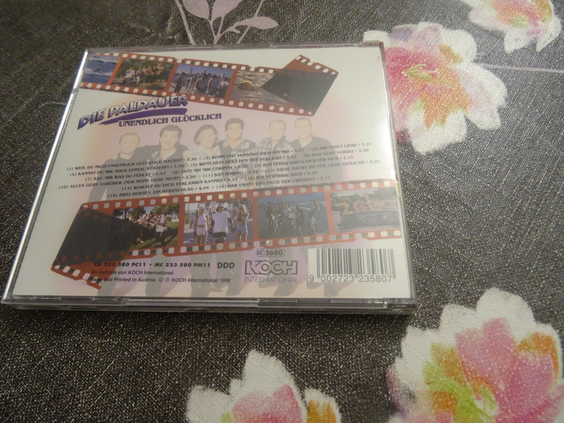 CD: Die Paldauer - Unendlich Glücklich CD – Usato da Olten venduto da Disc-Ausverkauf 1