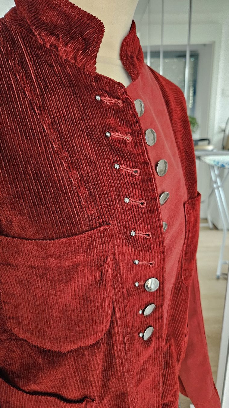Giacche: Superbe veste marque HIGH Used – Nuovo (secondo la descrizione) da Cheyres venduto da Karine-Schweiz 2