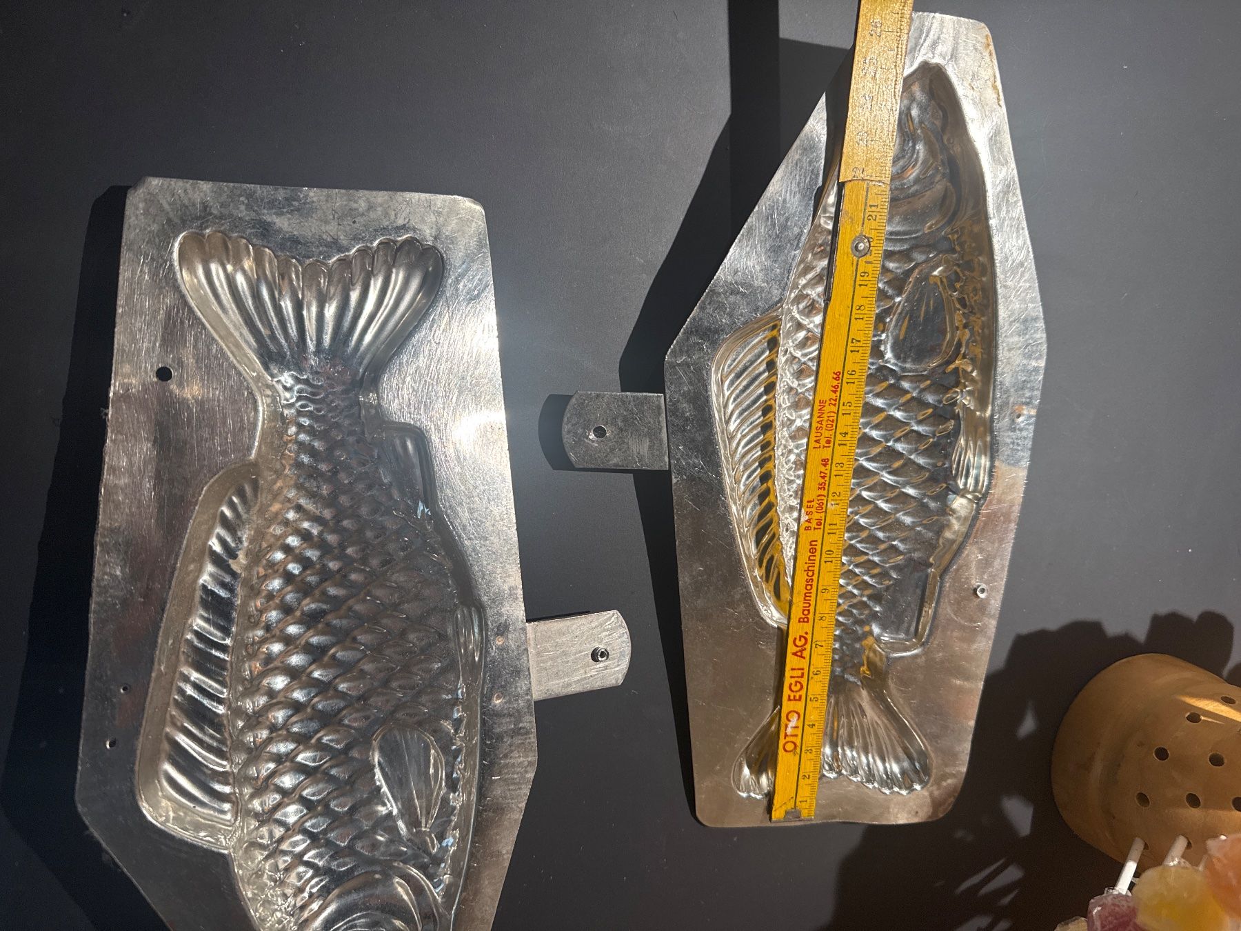 Teglie da forno: Moule chocolat schokoladenform 24cm poisson – Usato da Lajoux JU venduto da Briard0 2
