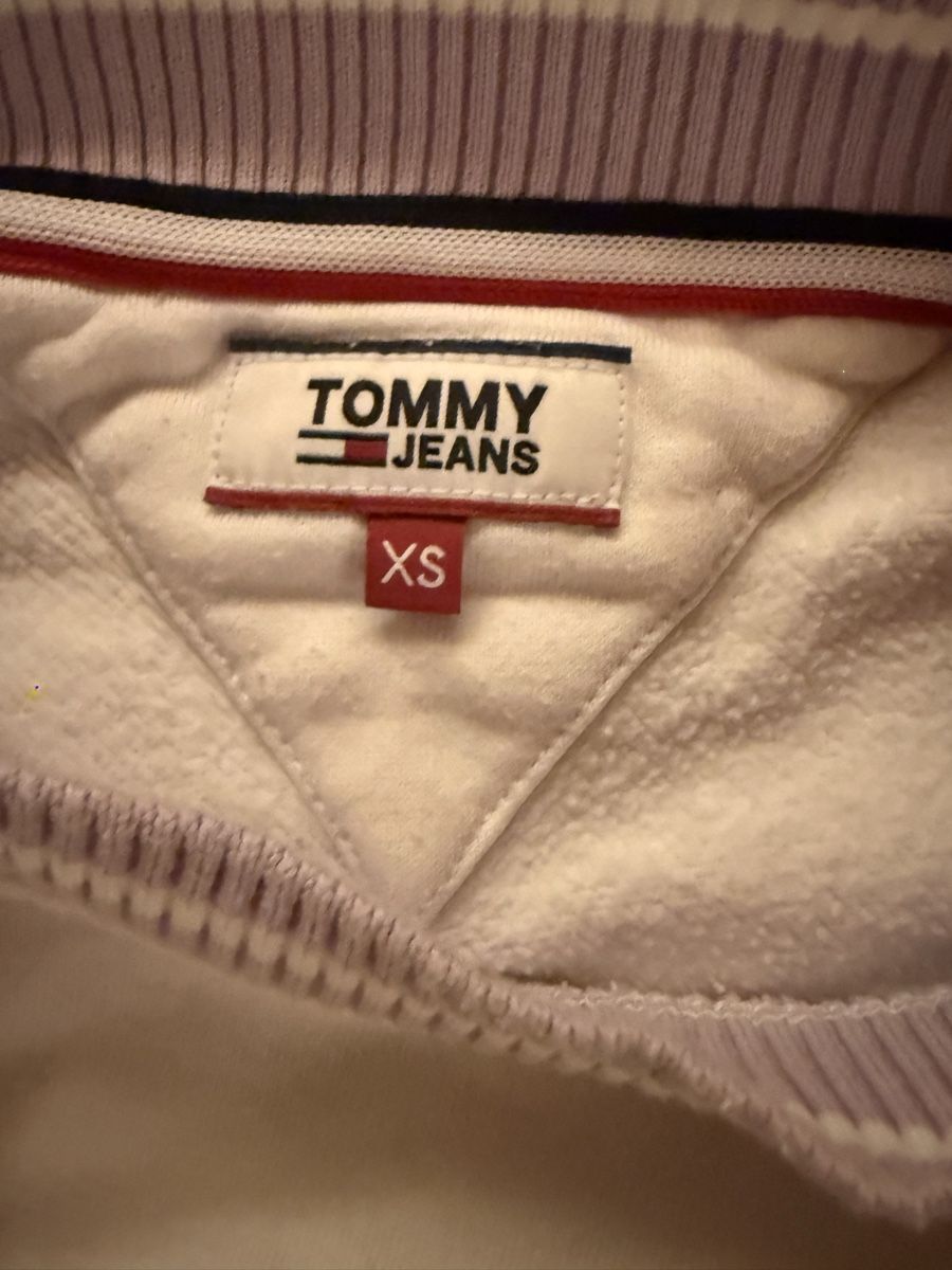 Pulls & Sweat-shirts: Tommy Jeans Pullover Weiss – D'occasion à Bolligen par lee_orange 2