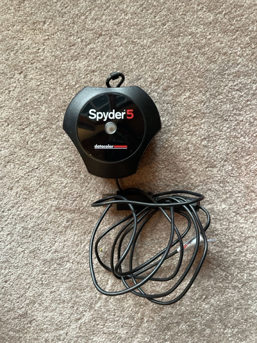 Misurare: Spyder5Pro Datacolor - Inkl. Lizenz - Originalverpack – Usato da Hinwil venduto da giggi.ganz 1