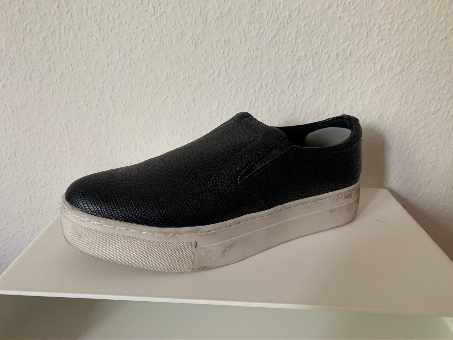 Aldo Scarpe da donna: ALDO - Platea Loafer schwarz-weiss 39 – Usato da Zürich venduto da Diazaio 1