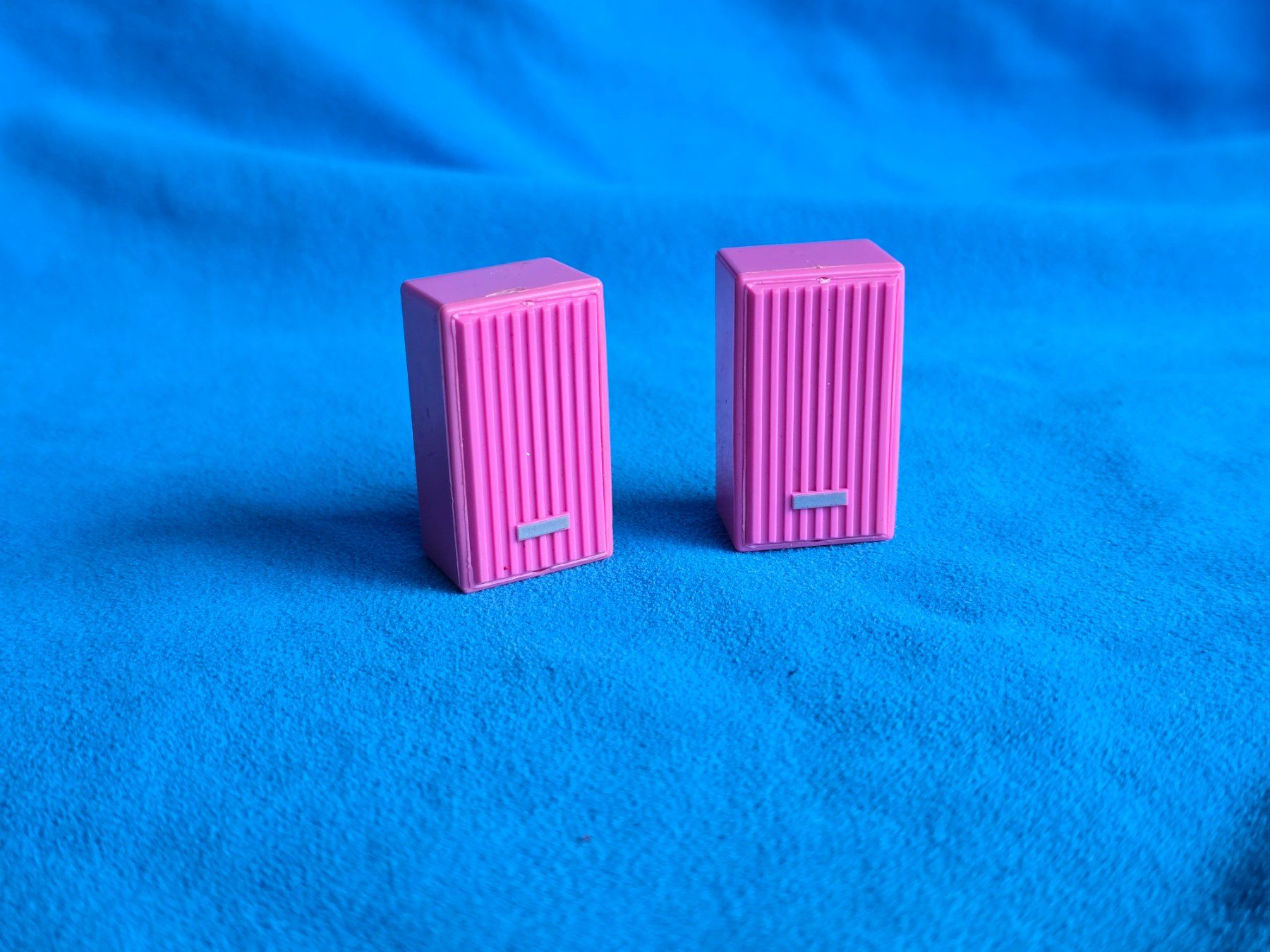 Giocattoli: Lot de 2 enceintes Barbie rose – Usato da versoix venduto da moonkey02