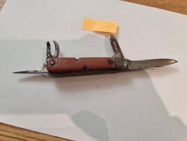 Elsener Taschenmesser rot mit Lederetui 