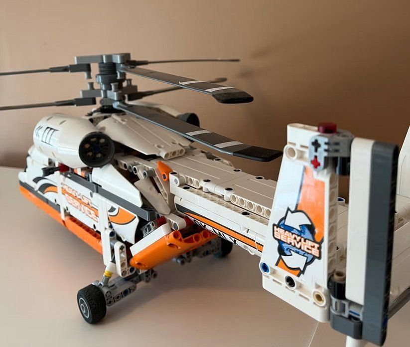 Lego Jeux de construction: LEGO Technic 42052 Heavy Lift Helicopter – D'occasion à Selkingen par gwendolynx 3