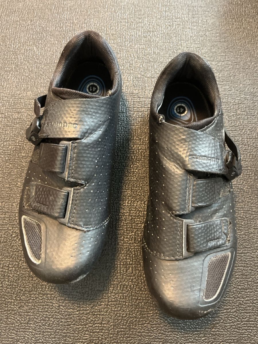 Shimano Scarpe da uomo: Chaussures de vélo de route Shimano, taille 41 – Usato da Salgesch venduto da Tuf7