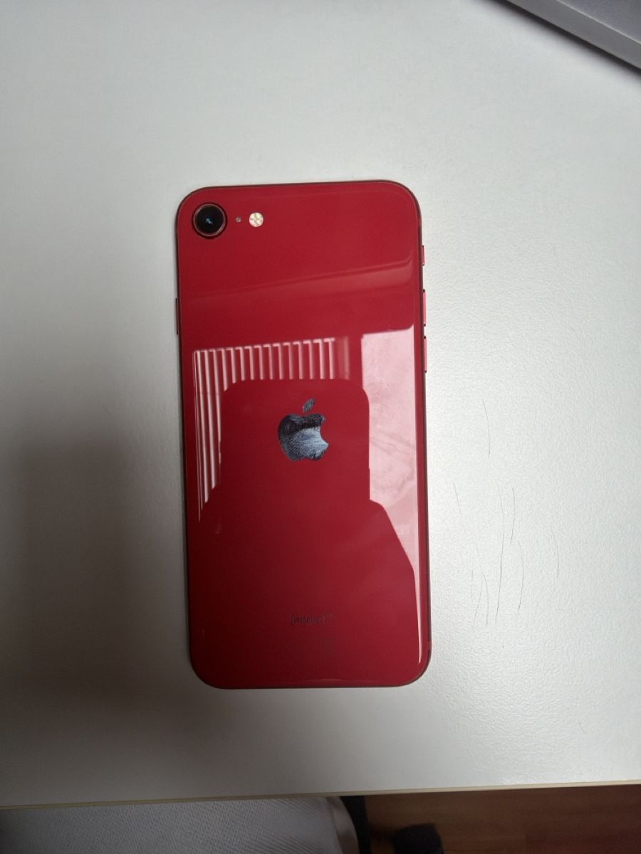 Apple Handys / Smartphones: Apple iPhone SE 128GB Red, Display Defective Condition – Defekt aus Ittigen von karim.2hami 2