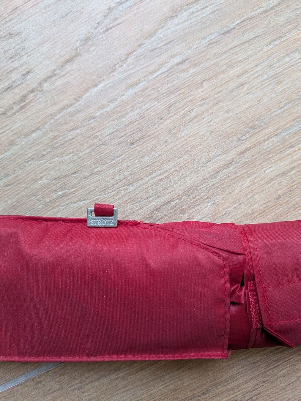 Ombrelli: Taschenschirm Strotz rot – Nuovo (secondo la descrizione) da Eschenbach SG venduto da SanFranciscoCalifornia 1