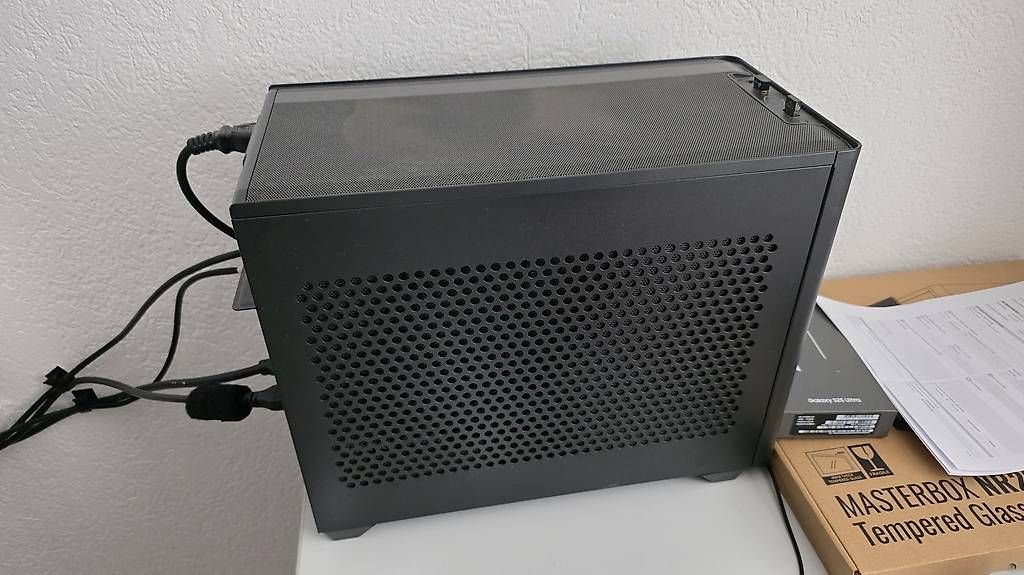 PC: GAMING PC mit ganzem Setup Plug and Play – Usato da Volketswil venduto da dan_6c2k