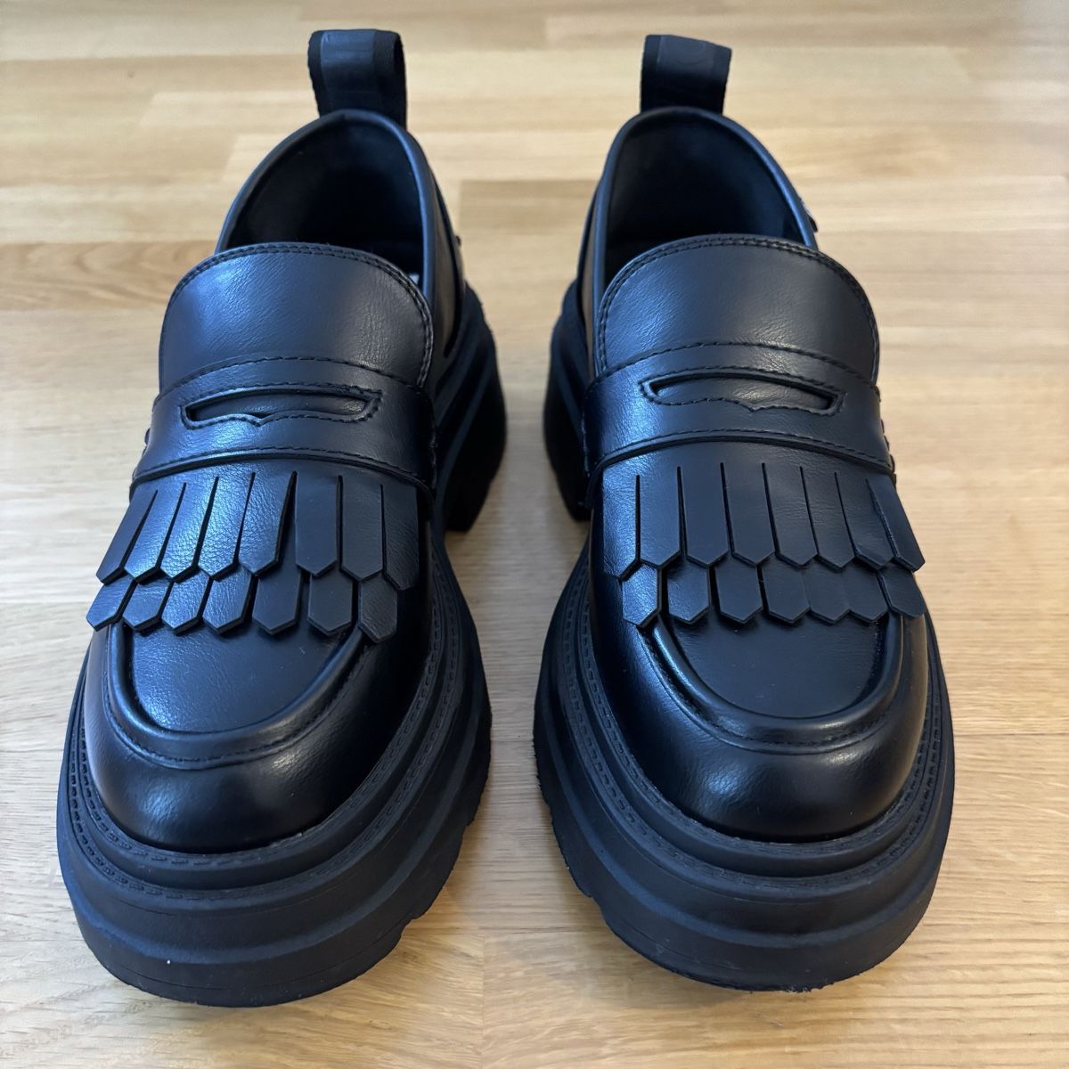 Buffalo Damenschuhe: Buffalo Mars Loafer, Gr. 40 – Gebraucht aus St. Gallen von redlahave 1