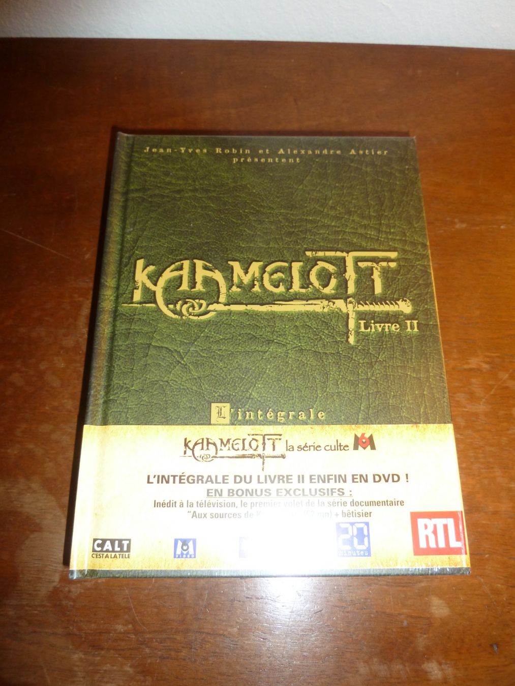 Alle DVDs: Kaamelott Livre 2 DVD Neuf – Neu und originalverpackt aus Biel/Bienne von alex-841