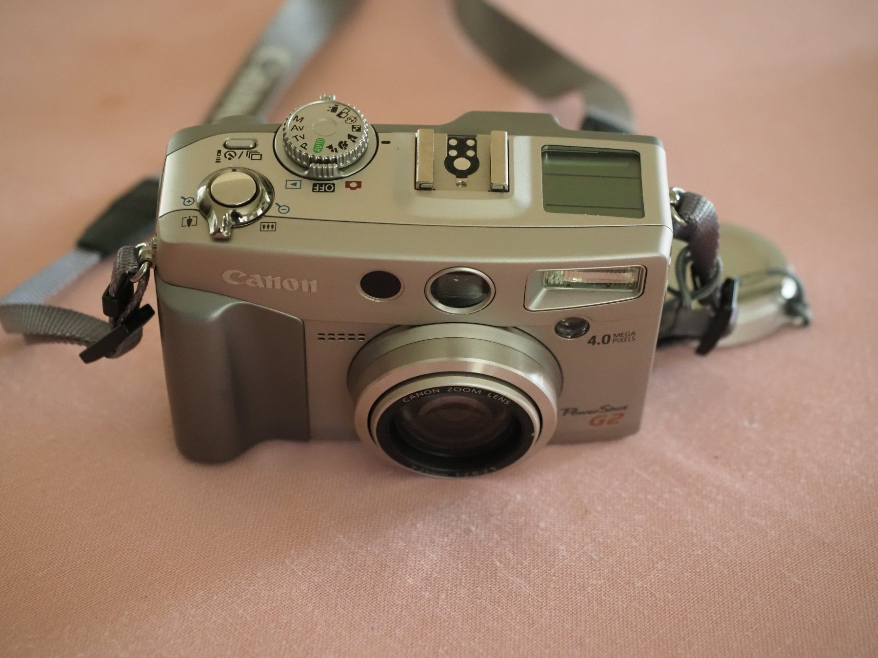 Canon Kamera: Digital-Kompaktkamera Canon PowerShot G2 – Gebraucht aus Merishausen von schacc 1