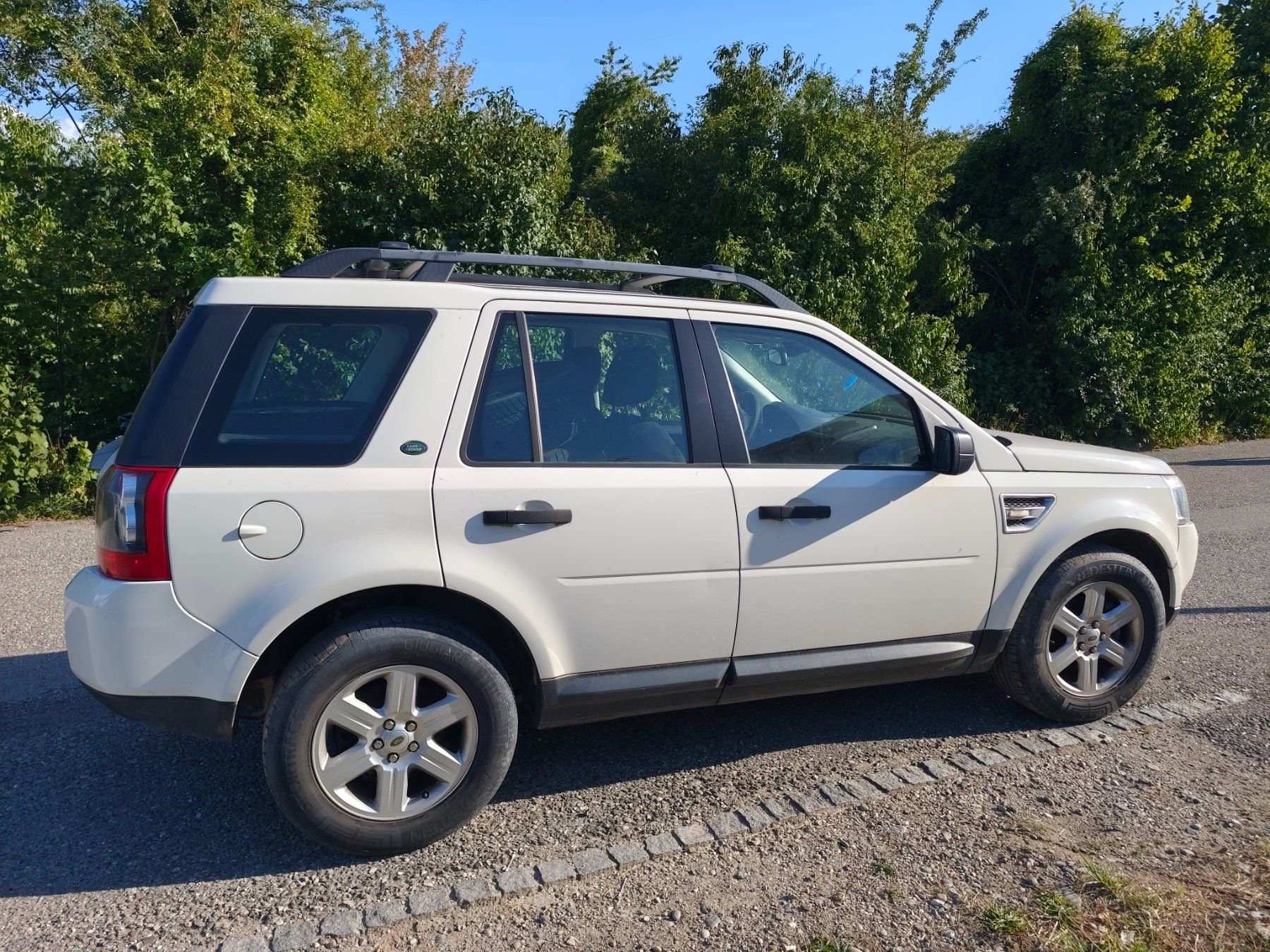 Land Rover Automobili: Land Rover 2.2 Diesel – Usato da Wangen bei Olten venduto da vch_m5z7 7