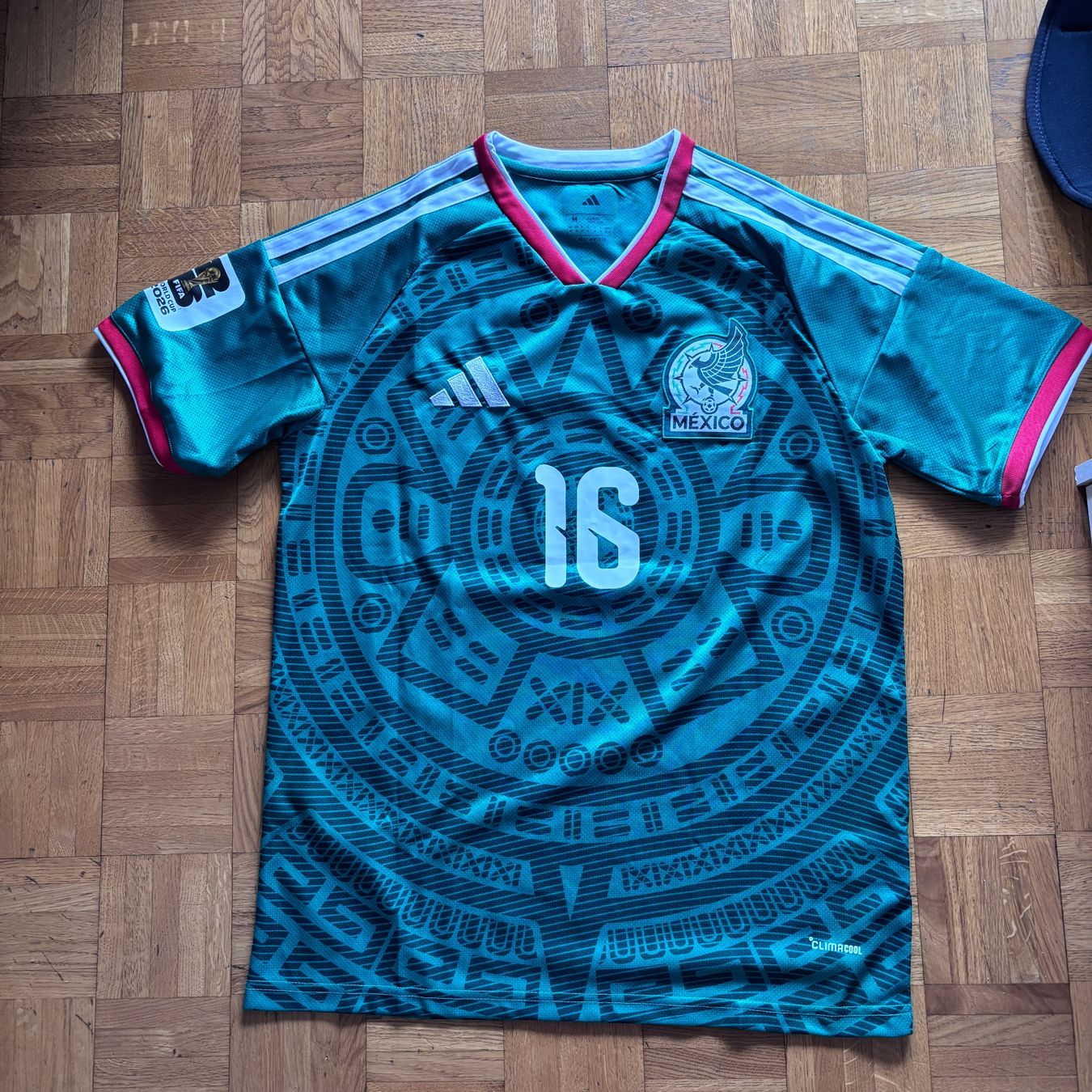 Adidas Leibchen & Hosen: Maillot / Trikot Mexico – Gebraucht aus Lausanne von Sanchez1717