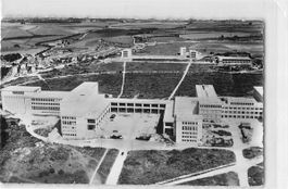 Schöne Ansichtkarte 1959 FLUGAUFNAHME CAEN Universität