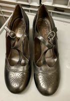 Wunderschöne italienische Leder Pumps von Livia Monetti