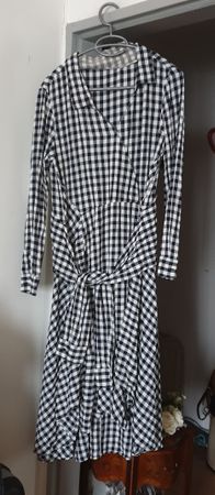 maje schönes Kleid Gr. 2