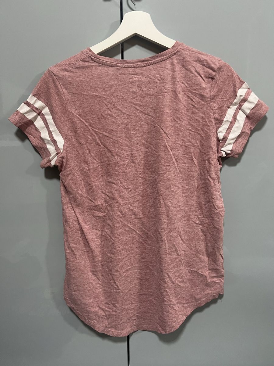 T-shirt: Rosa T-Shirt in der Grösse S – Usato da Basel venduto da niki7v 1