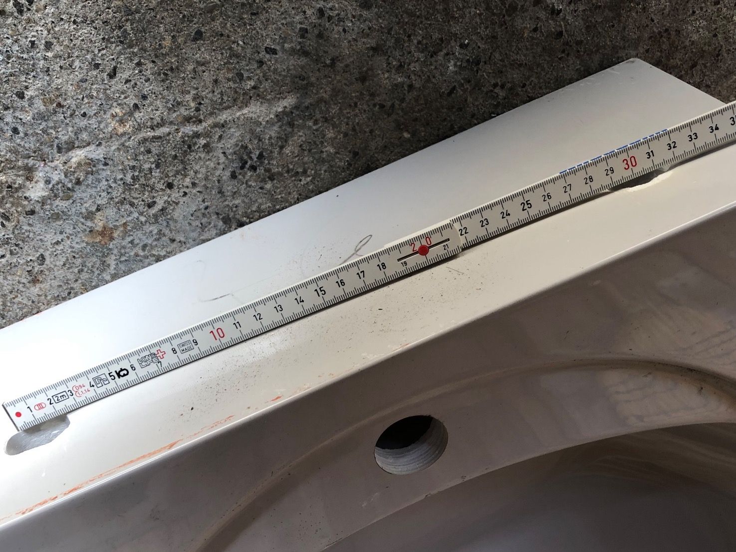 Lavabi & lavandini: Waschtisch Waschbecken grau – Nuovo (secondo la descrizione) da Niederrohrdorf venduto da beniledergerber 6