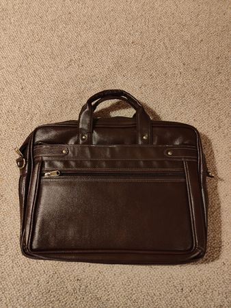 Braune Vintage Aktentasche / Laptoptasche Kunstleder NEU