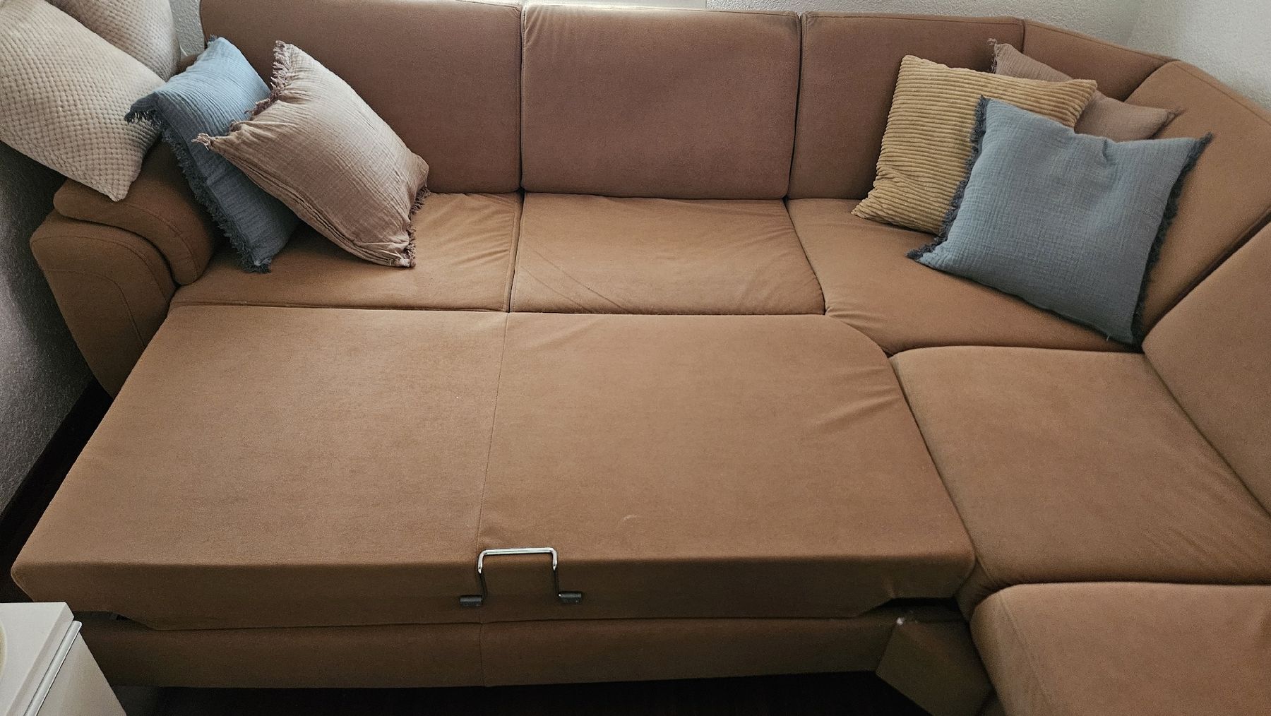 Sofas: schöne Polstergruppe mit Bettfunktion – Gebraucht aus Horw von Ginabasteln 2