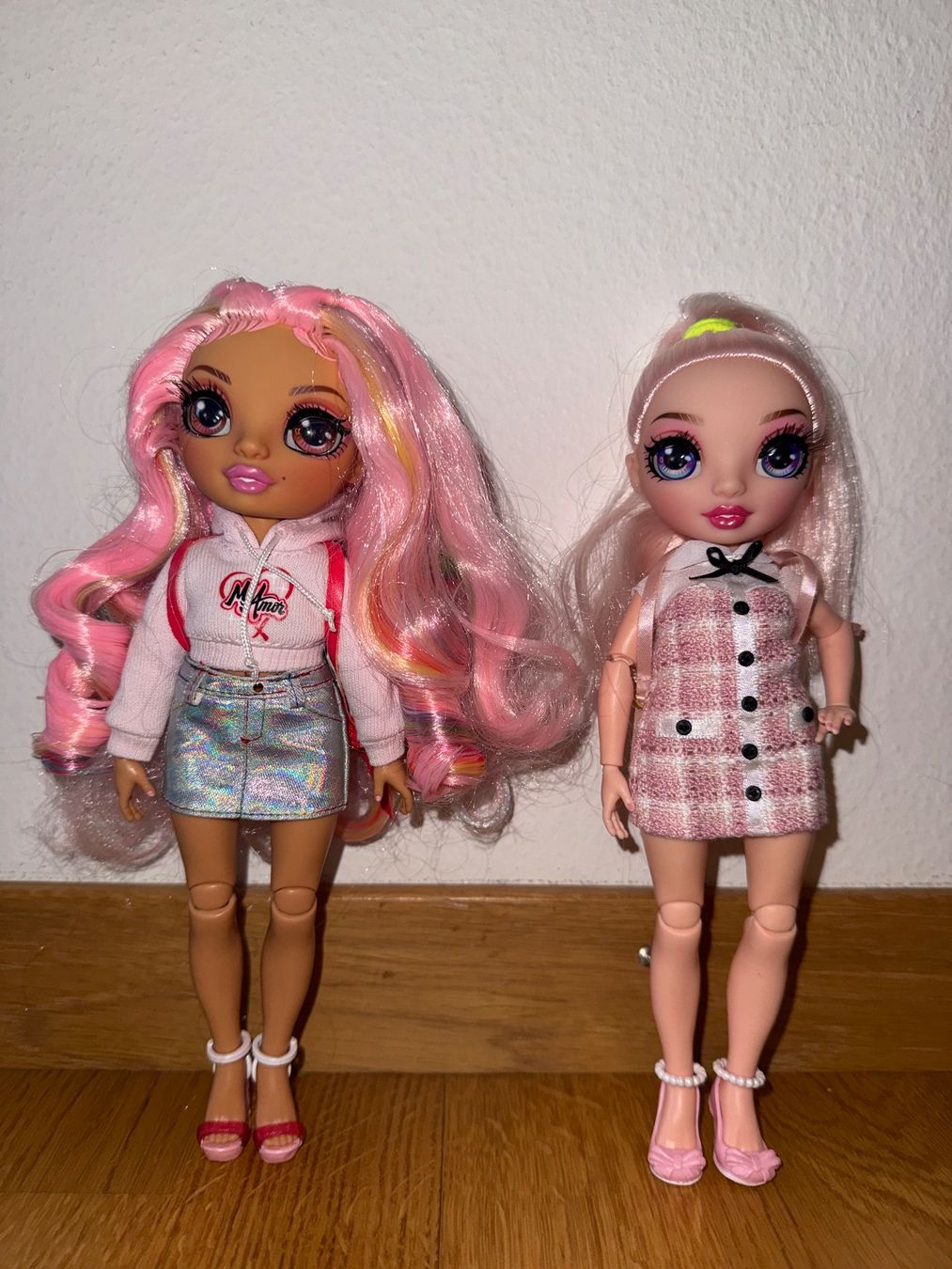 Jouets: Diverse Spielsachen. Barbies, Puppen – D'occasion à Meilen par pgreey 7