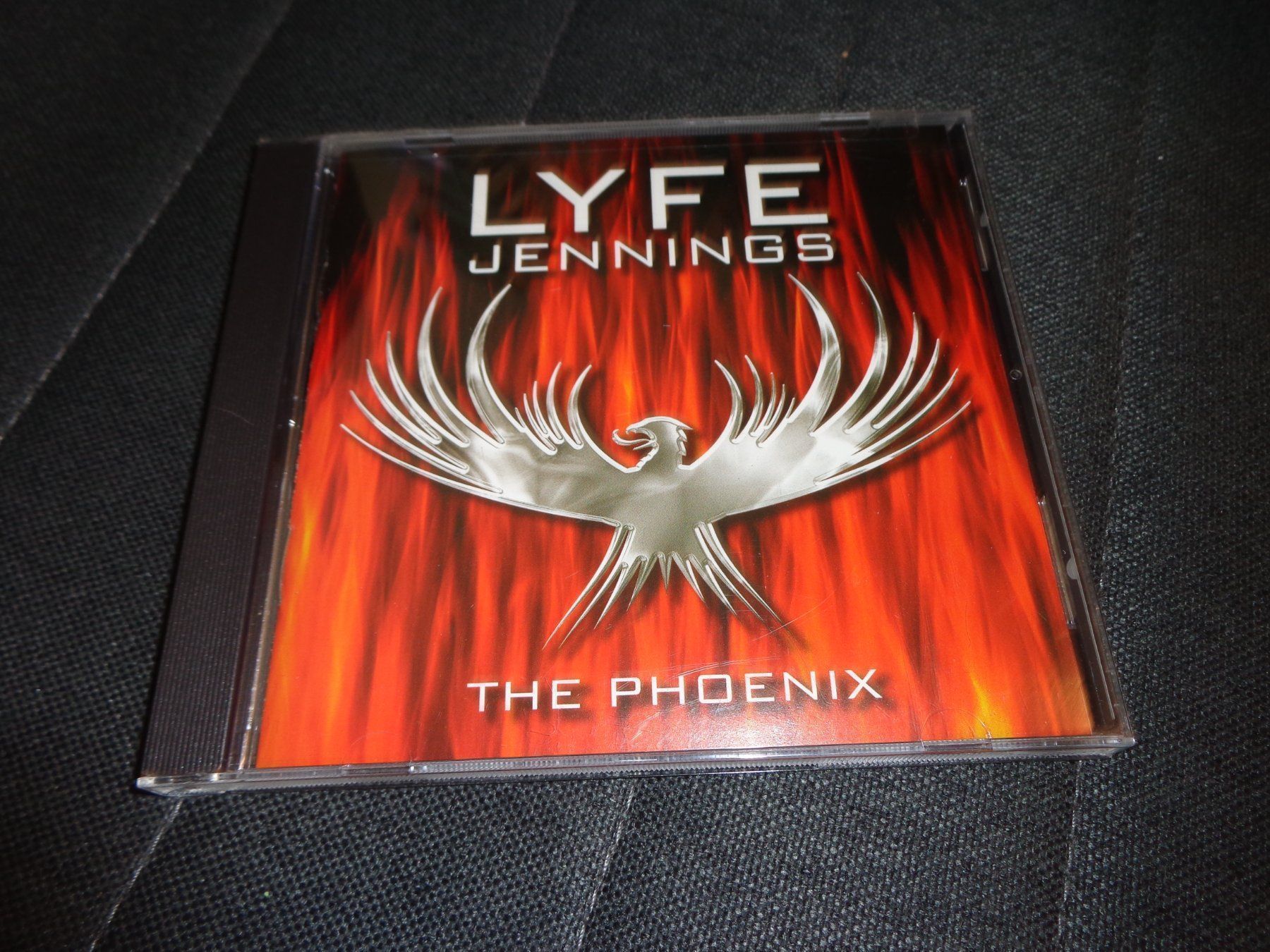 CD: Lyfe Jennings - The Phoenix CD – Usato da Olten venduto da Disc-Ausverkauf