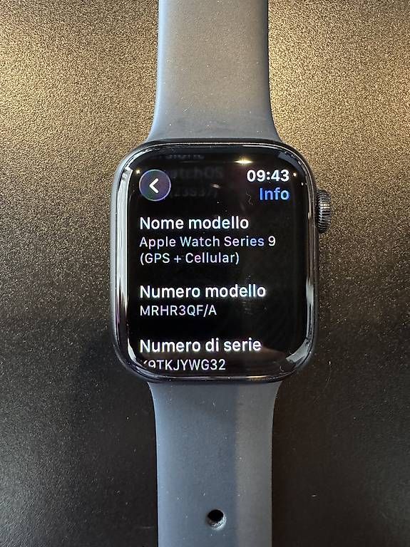 Smartwatch: Apple Watch Series 9 – D'occasion à Bellinzona par emaussia 1