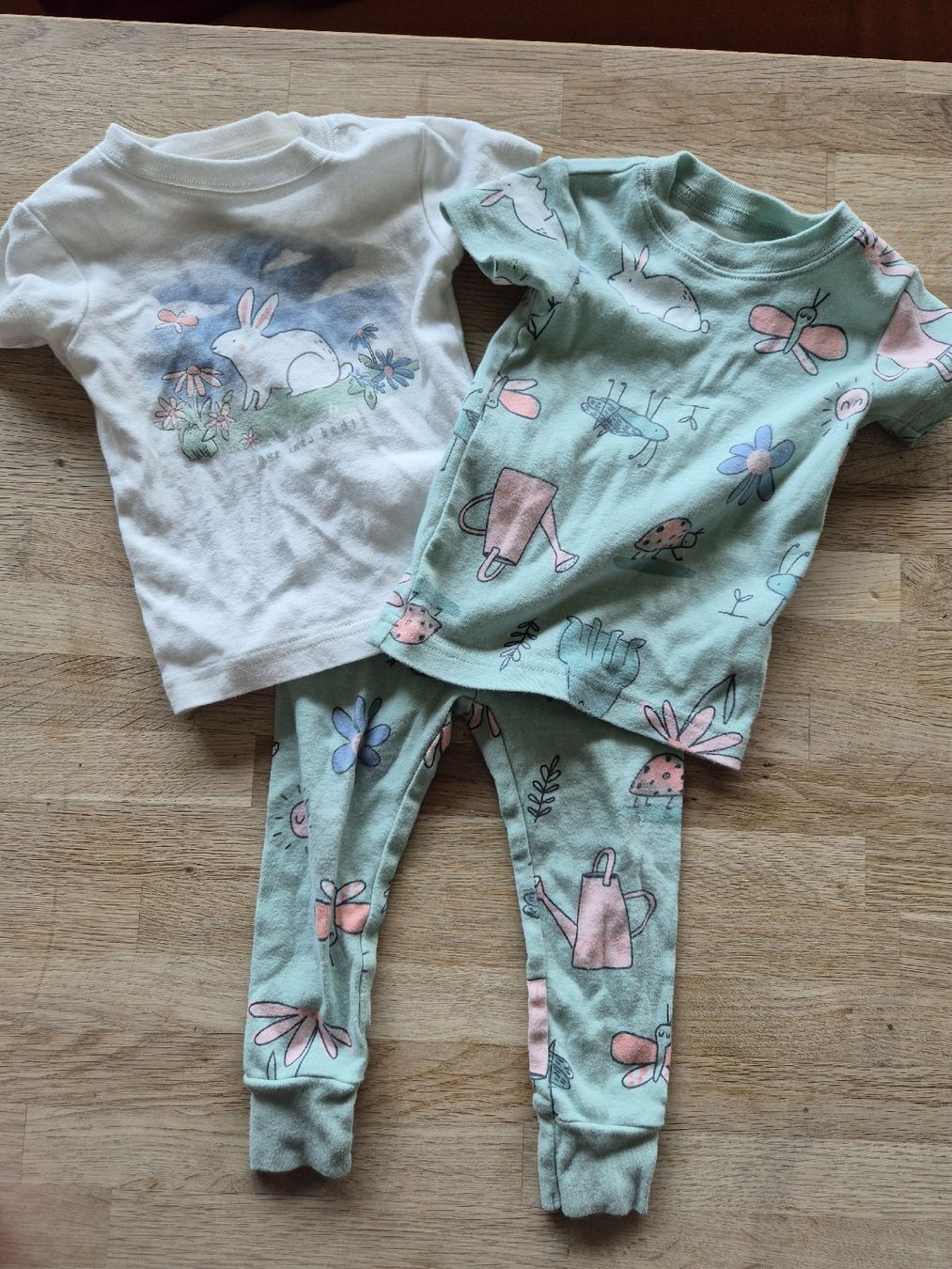 Carter's Pyjamas & Ähnliches: Pyjama-Set 3-teilig Carter's 12 Monate  – Gebraucht aus Zürich von fordob