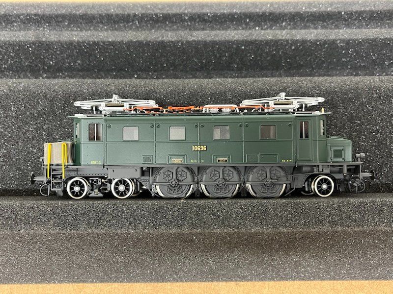 Lemaco Modellini di ferrovie: SBB Ae 3/6 I grün Lemaco DC – Usato da Büsserach venduto da ModellbahnDepot 3