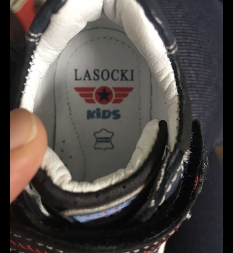 Chaussures garçon: Neue Lederhalbschuhe Grösse 20 – Neuf avec emballage d'origine à Selzach par SB09 1