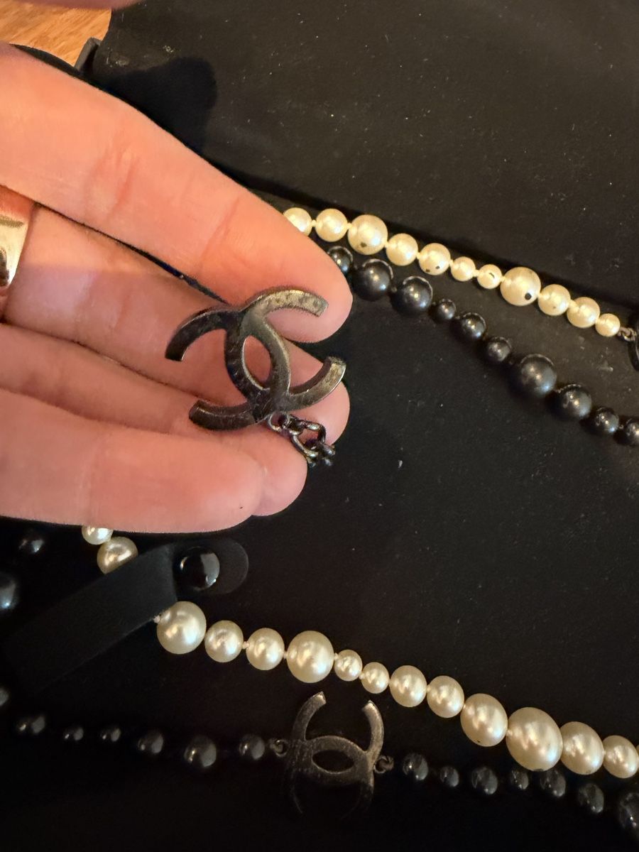 Catenine: Chanel Halskette, Schwarz/Weiss Perlen! – Usato da Cham venduto da MCK9111 3
