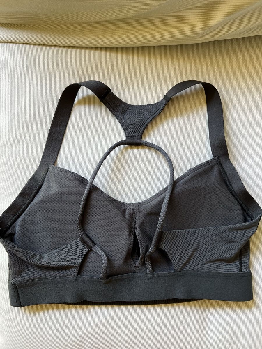 Adidas Tops: Adidas sport bra, dark green – Neu (gemäss Beschreibung) aus Corsier GE von Karol_save_planet 3