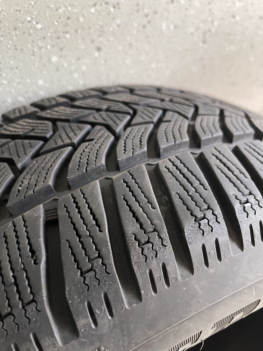 Alle Autoersatzteile: Winterpneus/Winterreifen 235 / 50R18 101V Dunlop – Gebraucht aus Zweisimmen von G-Star06 3