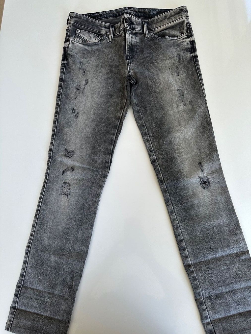 Diesel Jeans: Diesel Jeans ; Grösse 28 – Usato da Lausen venduto da Swissart123