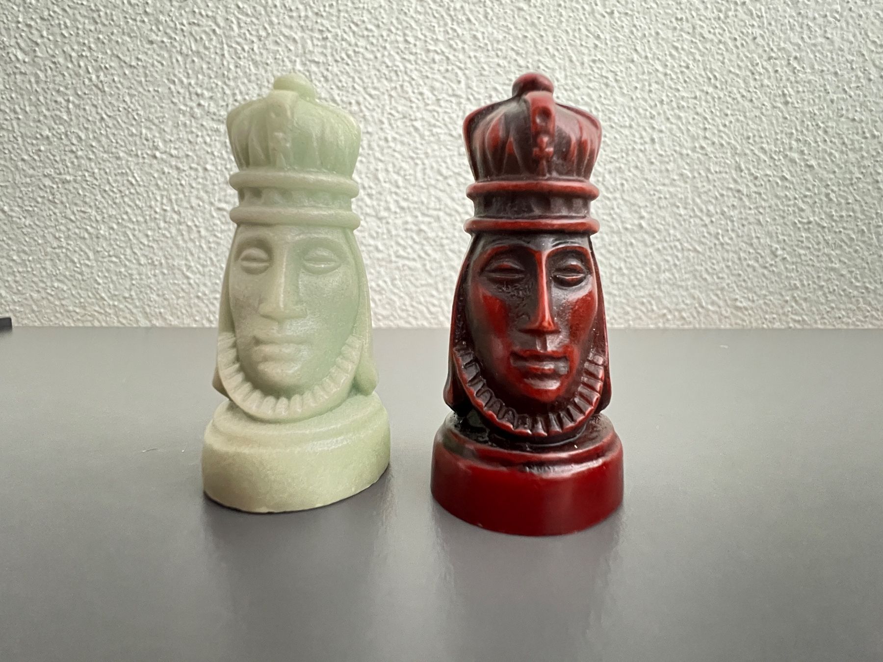 Giochi: Schachfiguren-Set mit asiatischen Motiven. – Nuovo (secondo la descrizione) da Kriens venduto da Famschmidlin 4