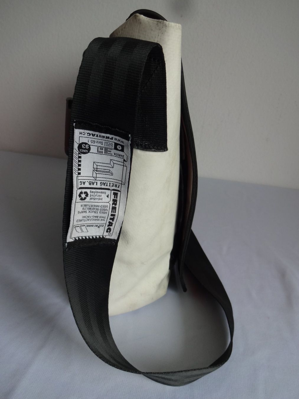 Freitag Taschen: """ FREITAG """Umhängetasche – Gebraucht aus Frauenfeld von rey06 1