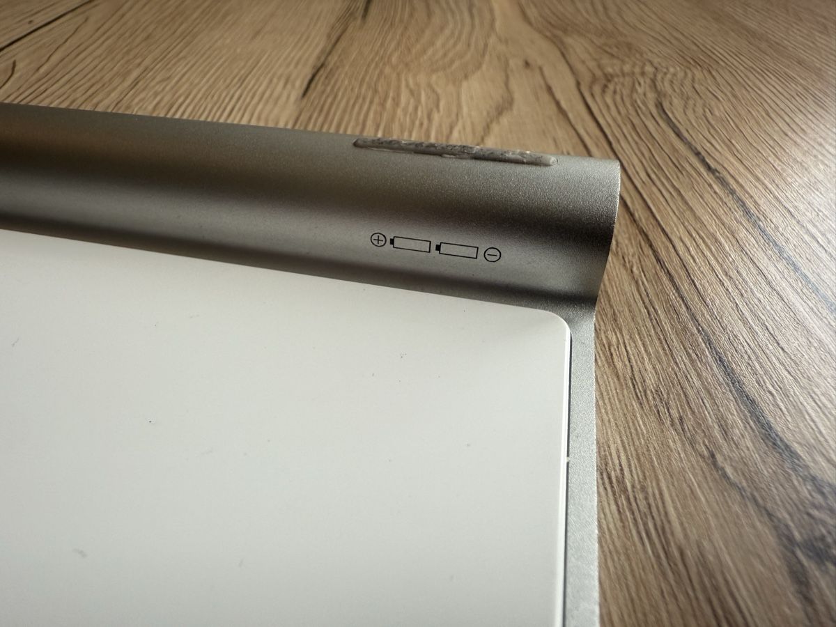 Apple Tastiere: Apple Wireless Keyboard A1314 – Schweizer Layout – Usato da Wettingen venduto da Ni_la_lo 3