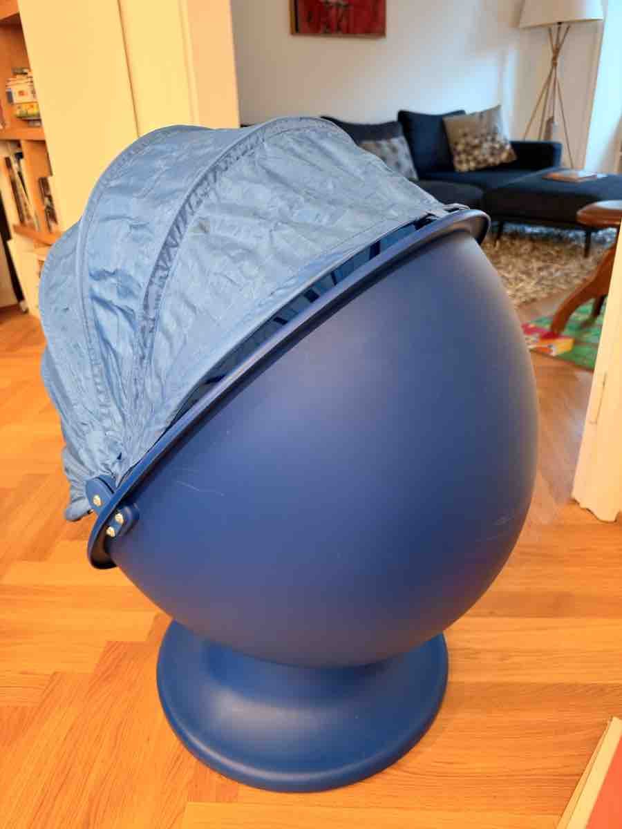 Poltrone: IKEA Drehsessel in Blau mit Verdeck – Usato da Basel venduto da Tradingjo 2