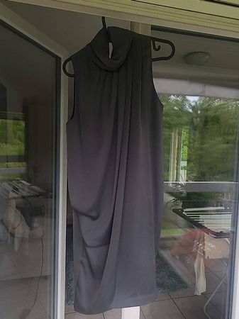 Robe grise courte en soie achetée en Espagne ZARA 
