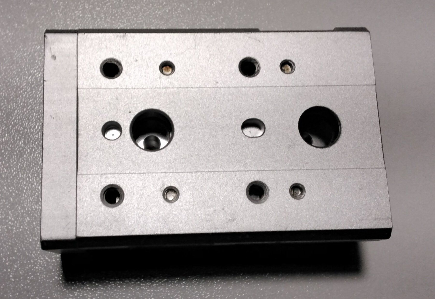 Altri prodotti elettronici: SMC MXS8-20 – Usato da Bussy FR venduto da 023 1