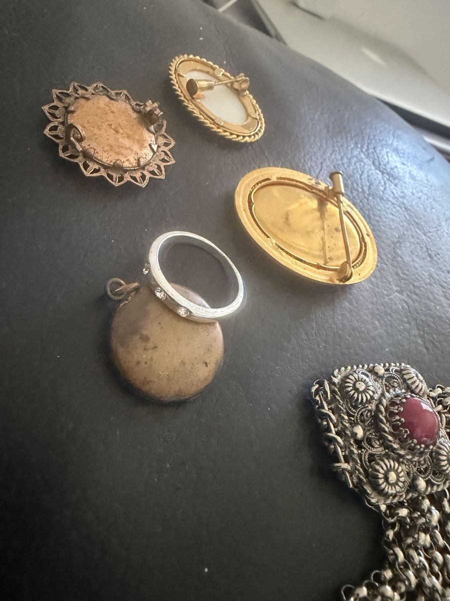 Altri gioielli: Schmuck  – Usato da Baden venduto da noli.r 5