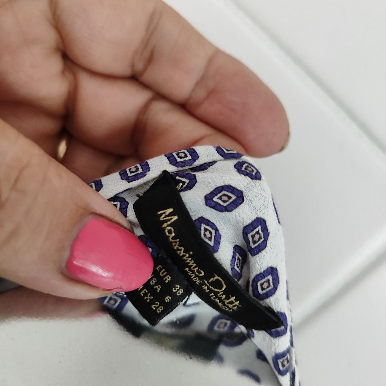Massimo Dutti Chemisiers: 100 % viskose,  bluse – D'occasion à Langnau am Albis par Judithsebi 3
