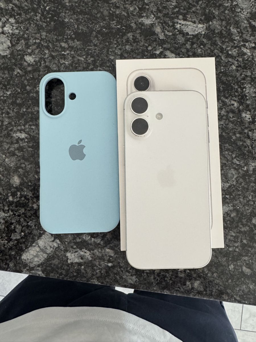 Apple Portables: Iphone 17  – D'occasion à Volketswil par Collector18 1