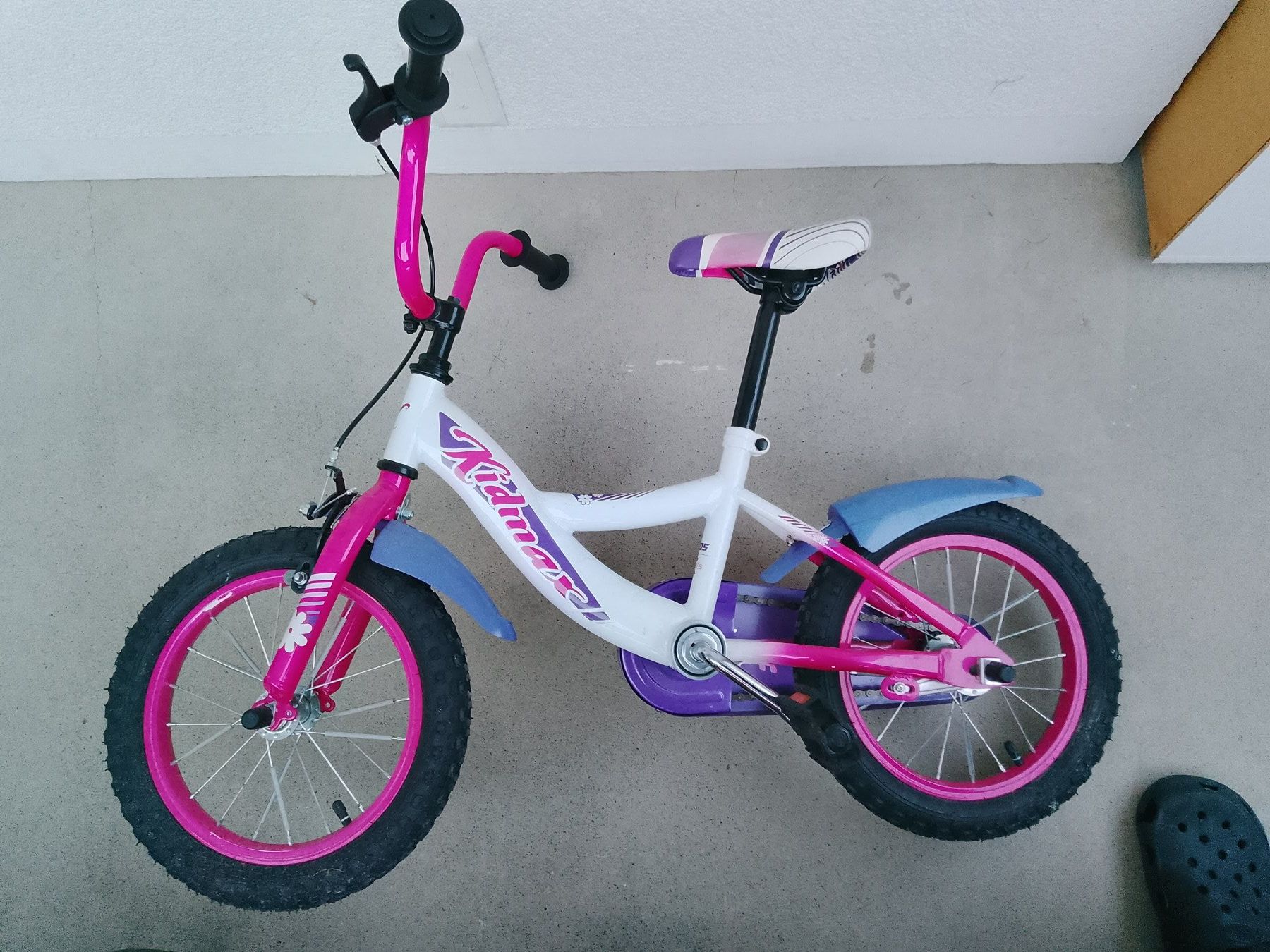 Velos: Mädchen Fahrrad 16 Zoll – Gebraucht aus Zermatt von Haspeklo